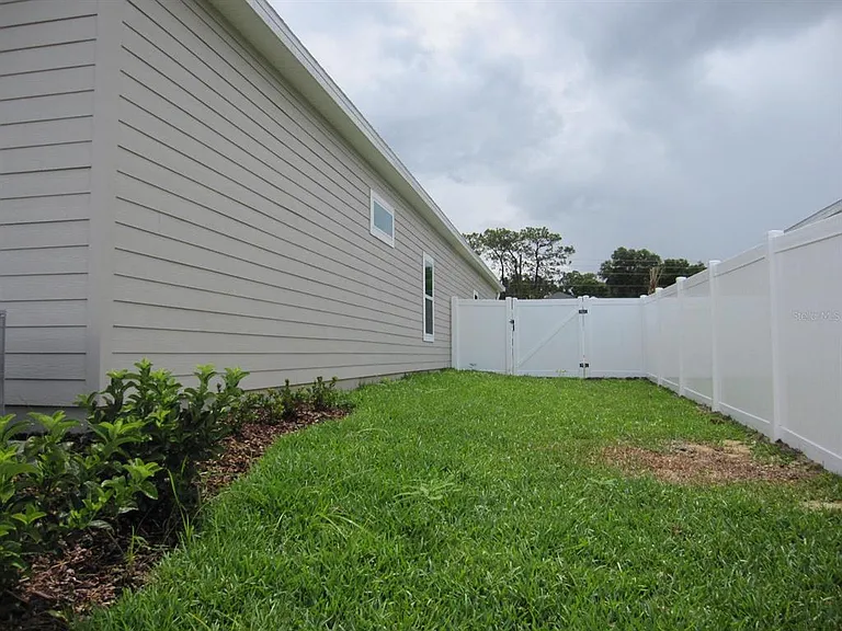4494 NW 14th Loop — Photo 30