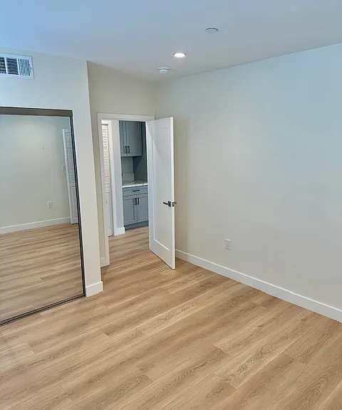6821 Elgin St — Photo 15