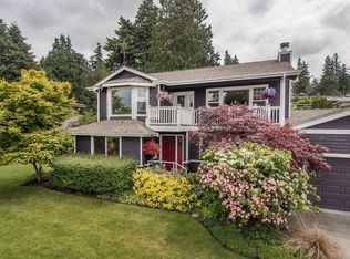 18815 Soundview Pl, Edmonds, WA 98020