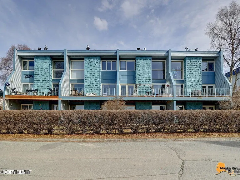629 O St #102 — Photo 24