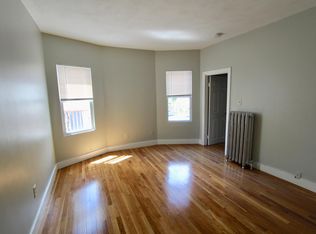 109 Mount Pleasant Ave #1, Roxbury, MA 02119