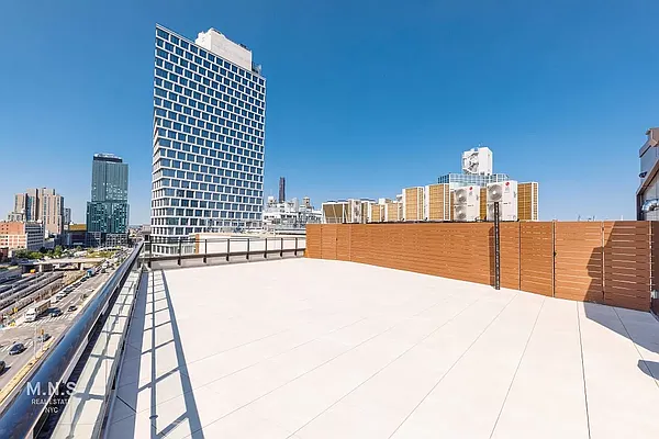 Rented by MNS | media 35