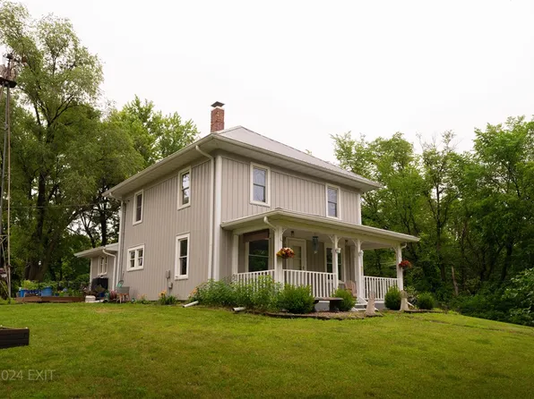 3127 230th St, Saint Charles, IA 50240