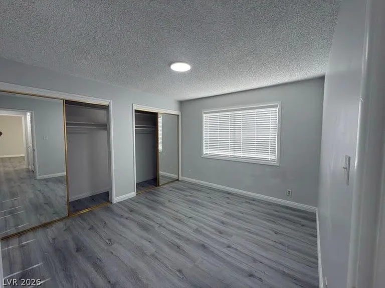 1108 Cashman Dr — Photo 7