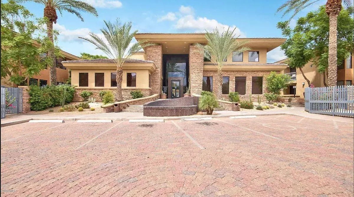 Building Photo - 6900 E Princess Dr #2177