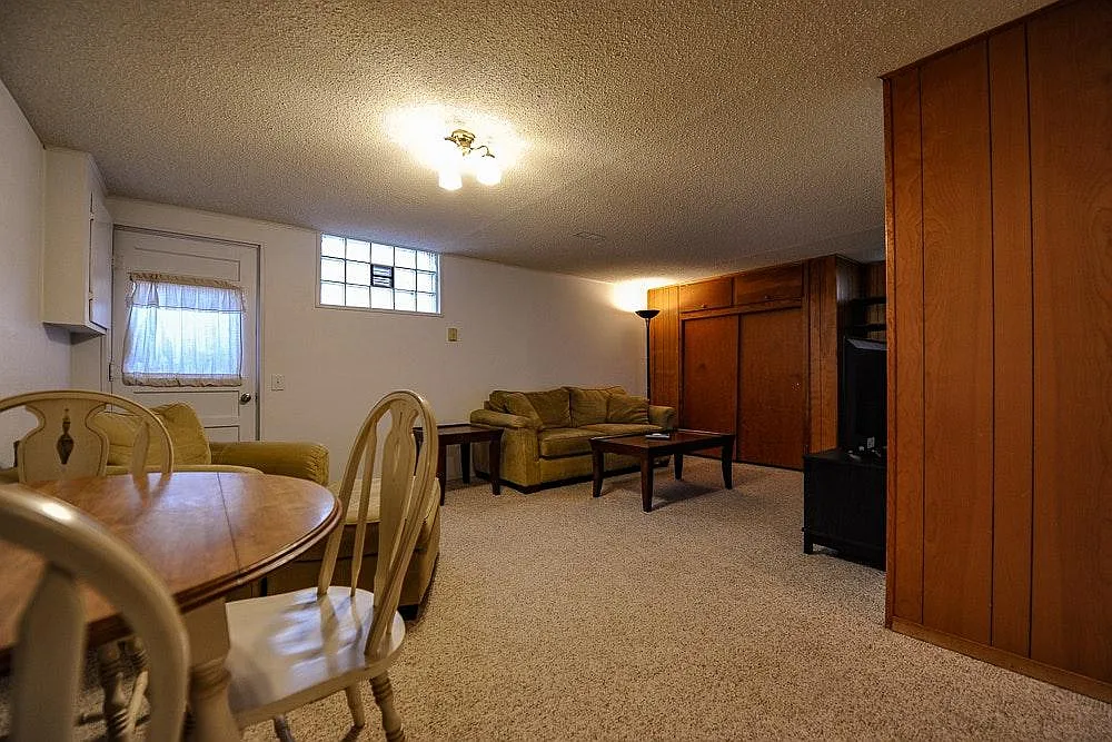 1539 King Street — Photo 2