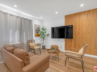 1540 N Bronson Ave APT 1, Los Angeles, CA 90028