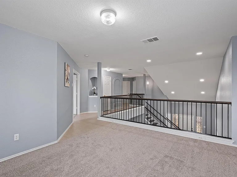 12629 James Polk St — Photo 26
