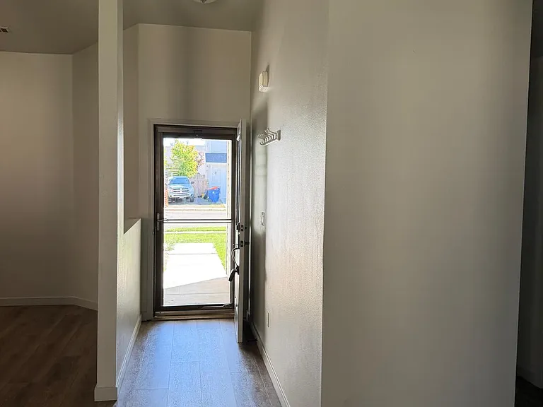9628 W Idlewood Dr — Photo 12