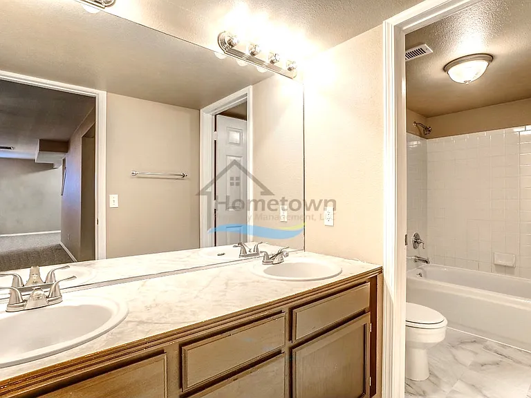 5940 N Stafford Rd — Photo 7