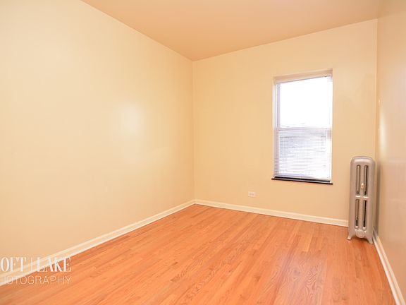 2nd image of 6250 N Winthrop Ave APT 212