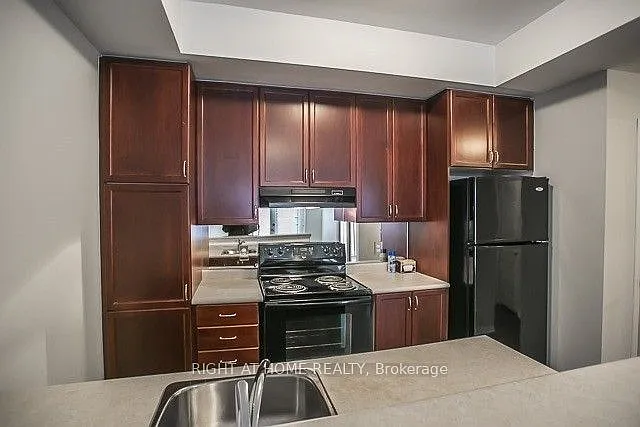 5035 W Oscar Peterson Blvd #127 — Photo 10