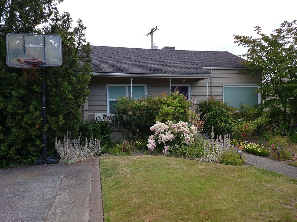 1st image of 4826 Columbia Dr S