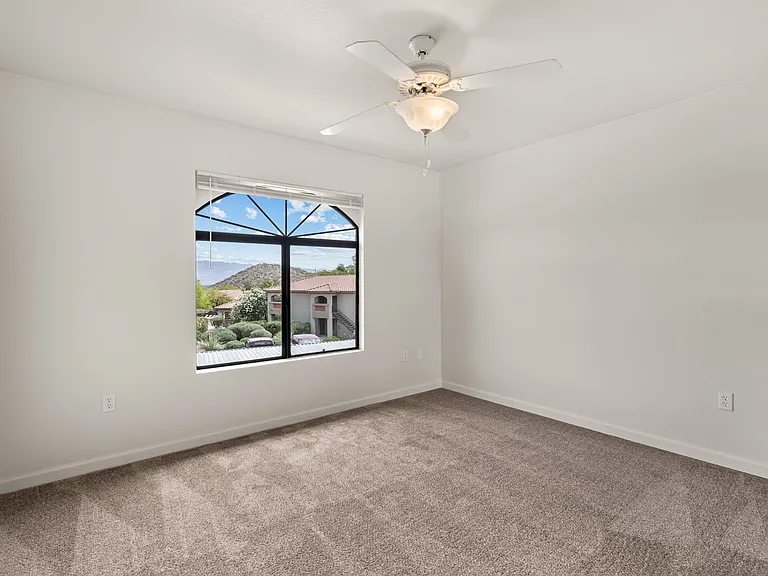 14-web-or-mls-5751 N Kolb Rd 19208-12_05202026