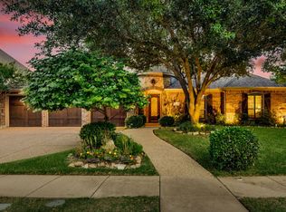 4304 Old Grove Dr, Mansfield, TX 76063