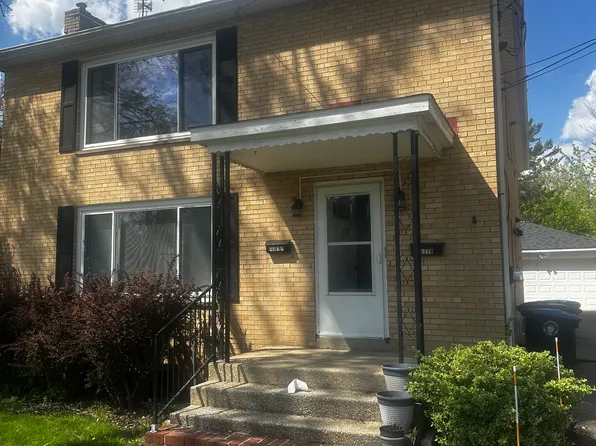 1777 Liberty Dr, Akron, OH 44313
