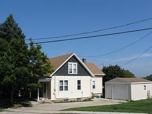 1st image of 1369 Fond Du Lac St