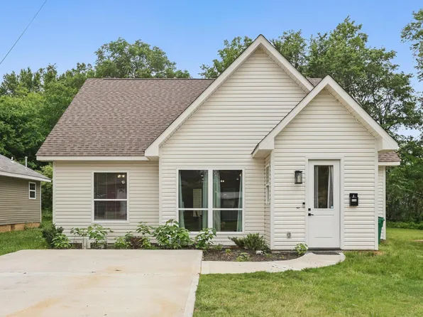 712 W Ashley St, Benton, AR 72015