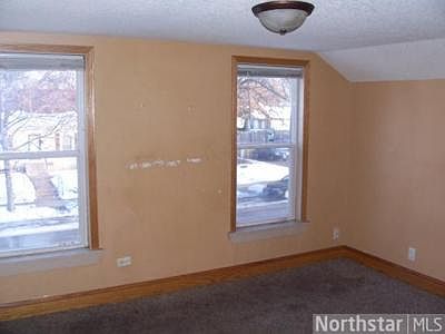5th image of 3217 Thomas Ave N