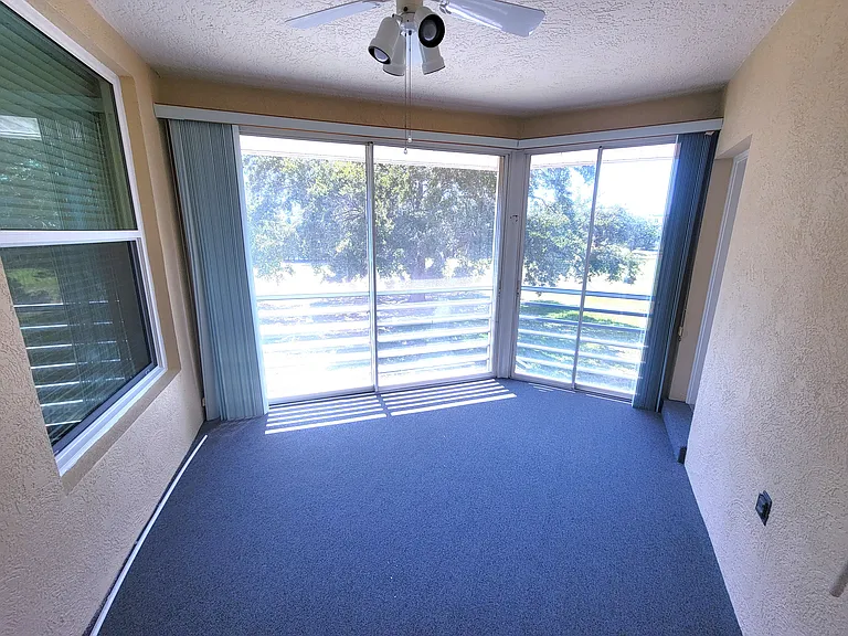 4220 Pinebrook Cir #14 — Photo 15