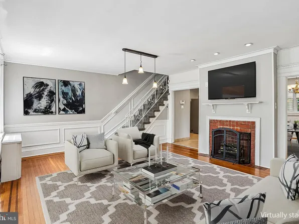 439 E Phil Ellena St, Philadelphia, PA 19119