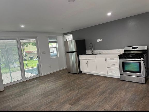 3rd image of 8103 Jamacha Rd