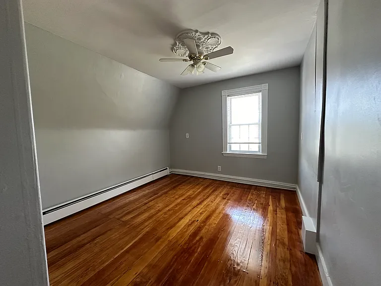 137 Nonantum St #1 — Photo 9