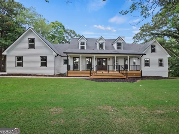 670 Storey Ln, Jefferson, GA 30549