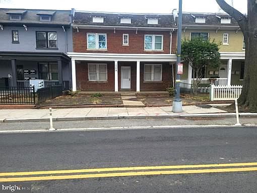 1st image of 1704 W Virginia Ave NE
