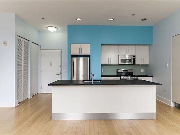 3rd image of 4 Beacon Way APT 110