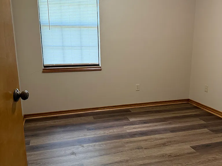107 David Dr — Photo 8