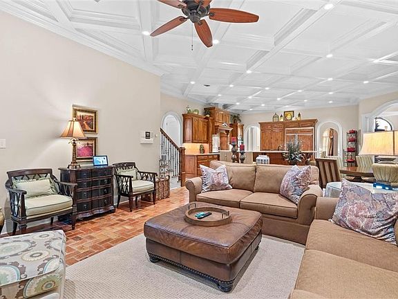 5th image of 9149 Wallcross Ct