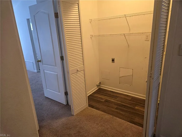 2591 Hartley St — Photo 16