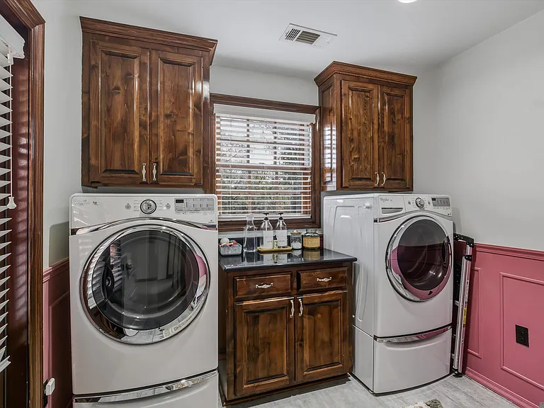 6414 Highland Rd — Photo 21