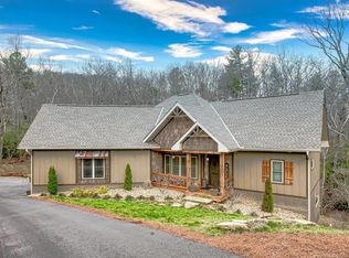 25 Nuthatch Ct, Fairview, NC 28730