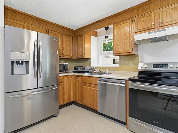 5th image of 21 Cobb St