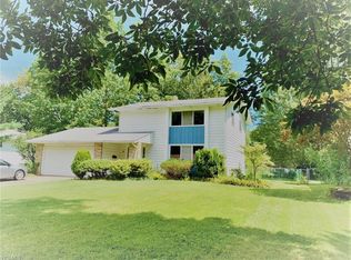 6599 Berkshire Dr, Mentor, OH 44060