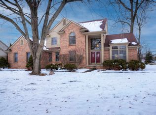 45246 Gerald Ct, Canton, MI 48188