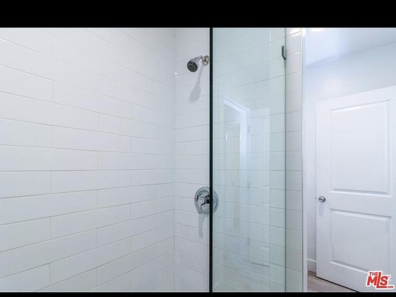 2nd image of 235 Horizon Ave