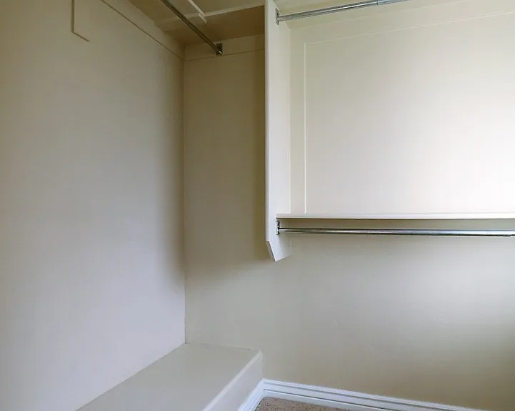 853 S Crescent Row — Photo 11