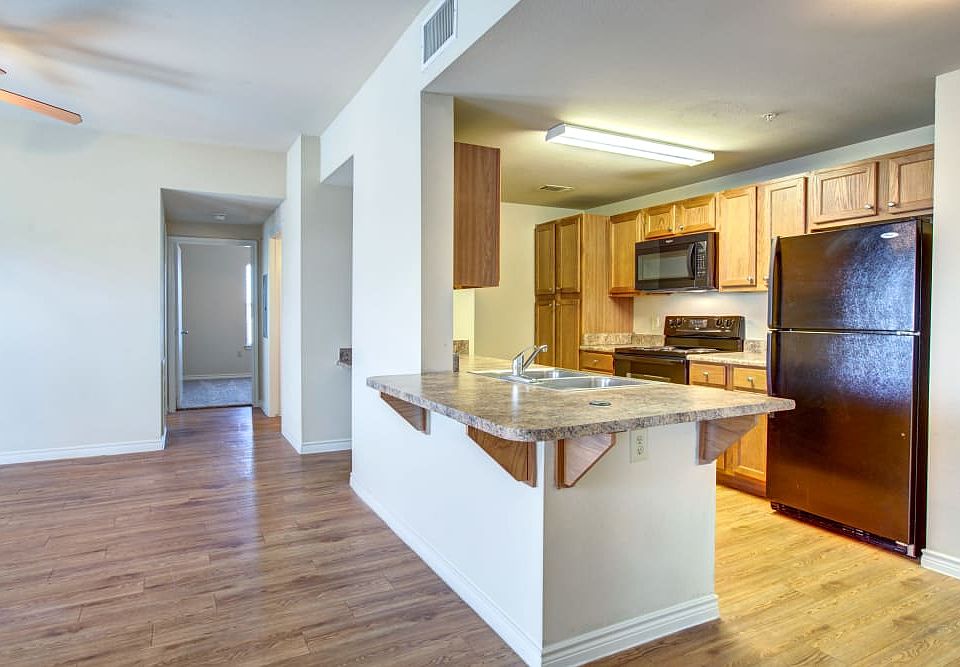 1st image of 1350 Sadler Dr APT 02203