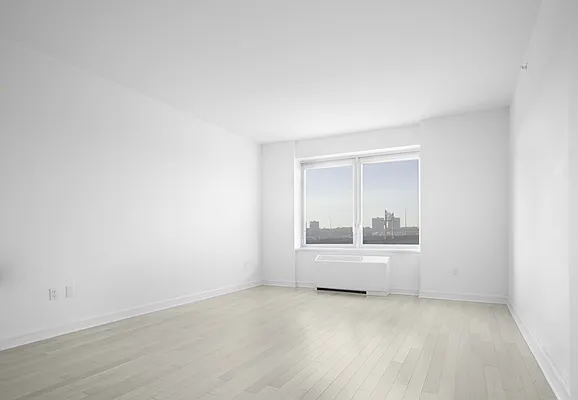 Sold by BLU Real Estate | media 3