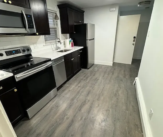 104 Princeton St #1B — Photo 8