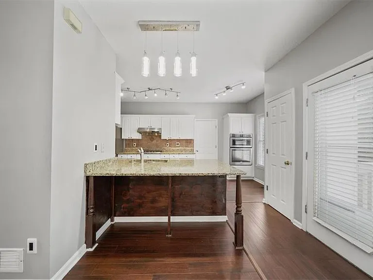 4085 Pineset Dr — Photo 13
