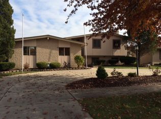 704 Cronin Dr, Dearborn Heights, MI 48127