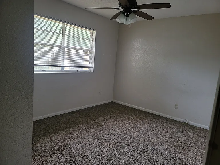 2nd bedroom 14 x 11