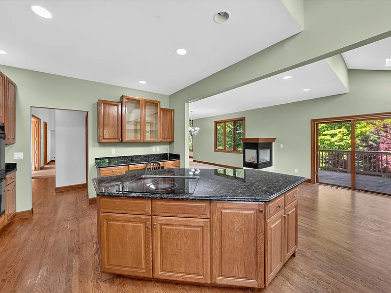3187 Turnberry Dr — Photo 12