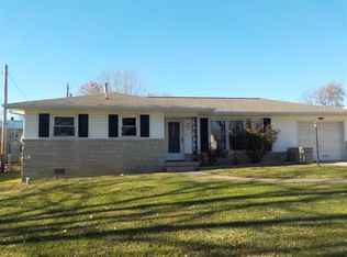 405 NE 19th St, Washington, IN 47501