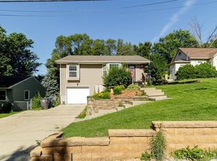 6806 SW 15th St, Des Moines, IA 50309