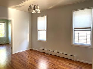 7750 74th St, Ridgewood, NY 11385